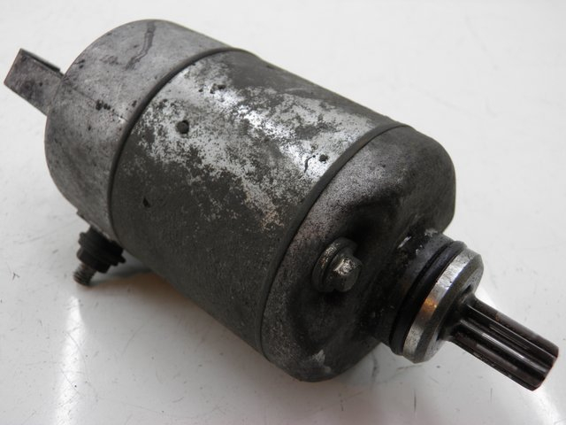 photo de STARTMOTOR APRILIA LEONARDO ST 250 (2002 - 2005) - Hoofdaanzicht