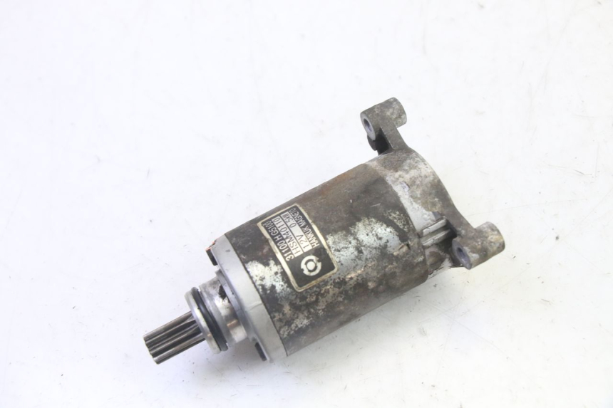 photo de STARTMOTOR HYOSUNG GV AQUILA 125 (2000 - 2009) - Zoom op gebruiksstaat
