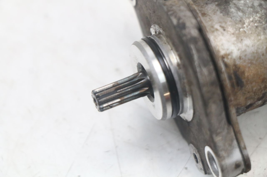 photo de STARTMOTOR MBK BOOSTER SPIRIT 50 (2004 - 2017) - Detail van het onderdeel