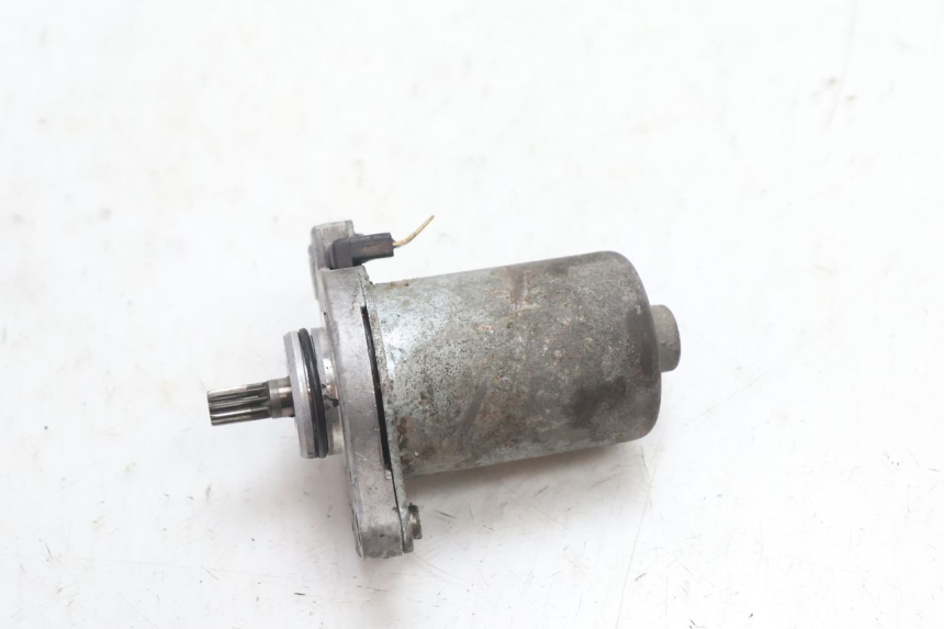 photo de STARTMOTOR MBK BOOSTER SPIRIT 50 (1999 - 2003) - Hoofdaanzicht