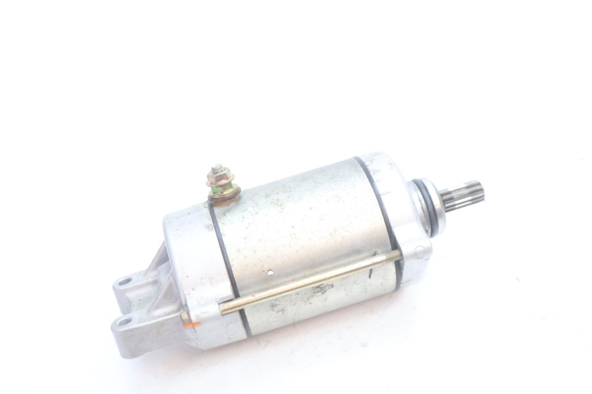 photo de STARTMOTOR HONDA CB F HORNET 600 (2005 - 2006) - Andere kijkhoek