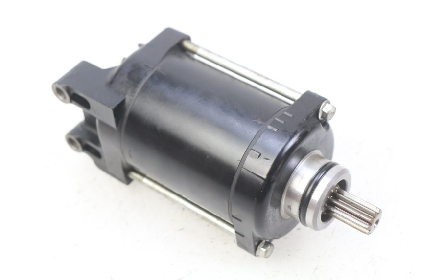 photo de STARTMOTOR HONDA CB R 1000 (2018 - 2023) - Detail van het onderdeel