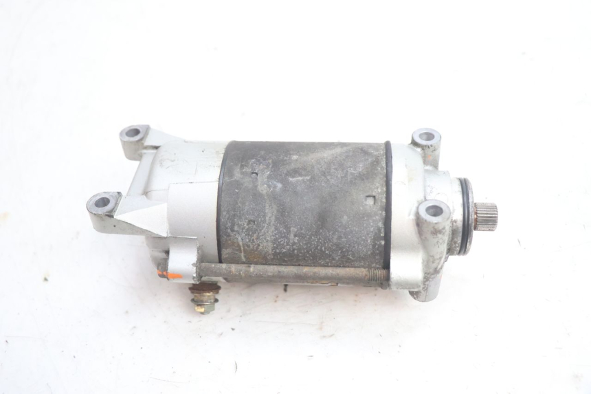photo de STARTMOTOR HONDA CB TWO FIFTY 250 (1991 - 2002) - Technische close-up