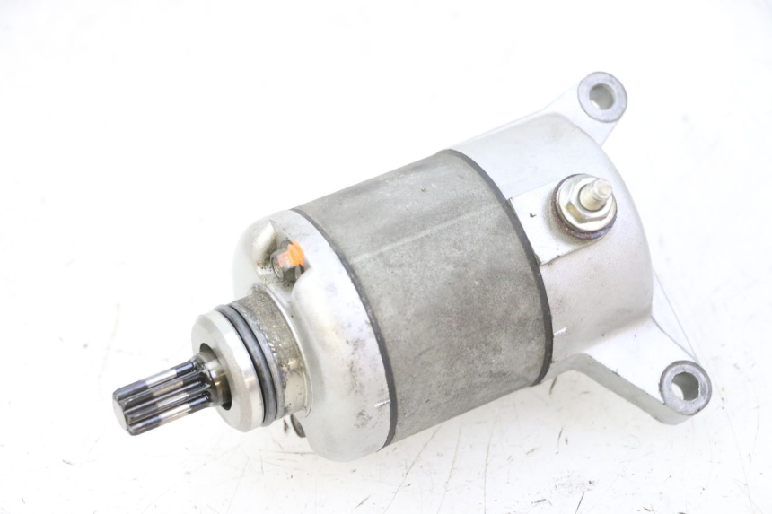 photo de STARTMOTOR HONDA CBF 125 (2009 - 2015) - Hoofdaanzicht