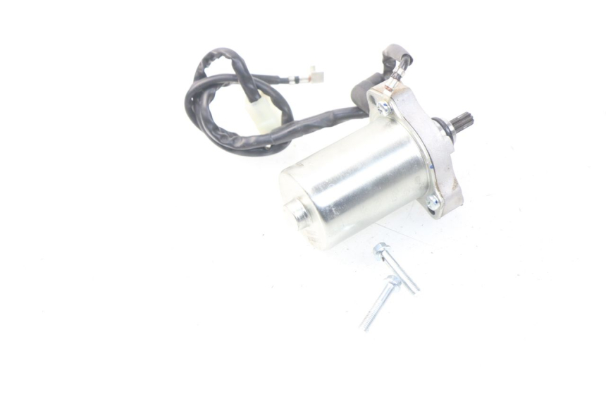 photo de STARTMOTOR HONDA CRF-F CRF F 110 (2019 - 2022) - Zoom op gebruiksstaat