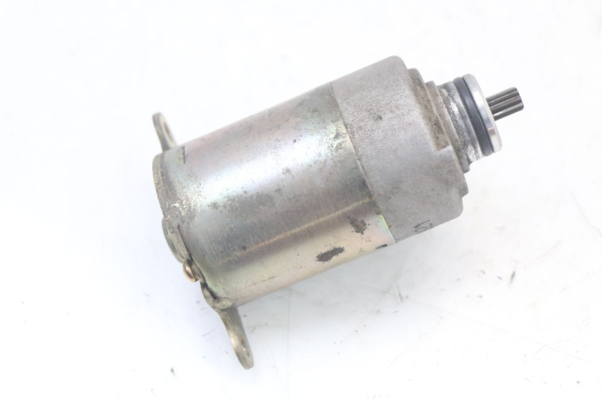 photo de STARTMOTOR SYM CROX 4T 50 (2016 - 2023) - Technische close-up