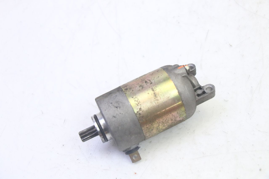 photo de STARTMOTOR YAMAHA CYGNUS X INJECTION 125 (2007 - 2013) - Zoom op gebruiksstaat