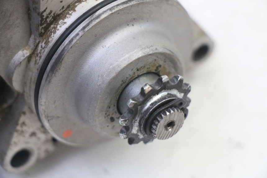 photo de STARTMOTOR SPEEDY DELUXE 125 - Zoom op gebruiksstaat