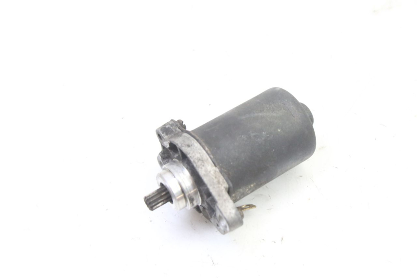 photo de STARTMOTOR PEUGEOT ELYSTAR 50 (2002 - 2014) - Zoom op gebruiksstaat