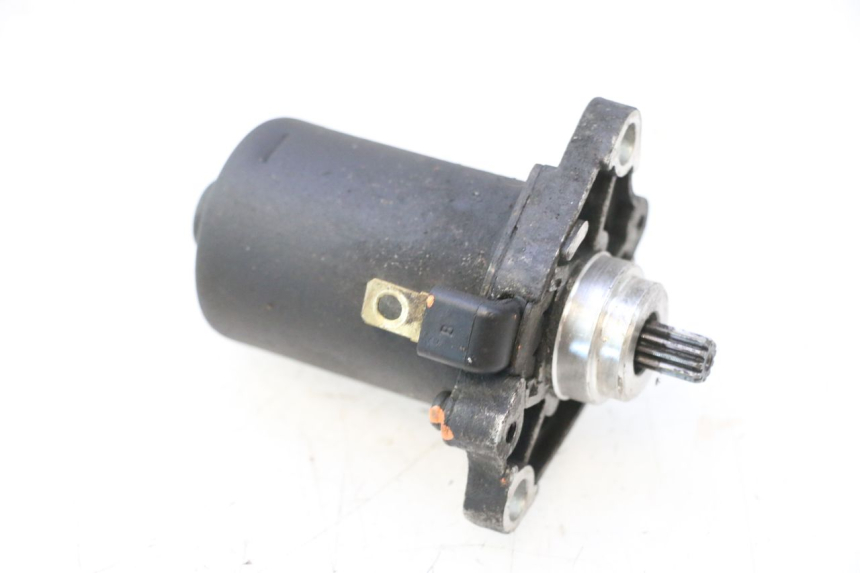 photo de STARTMOTOR PEUGEOT ELYSTAR 50 (2002 - 2014) - Hoofdaanzicht