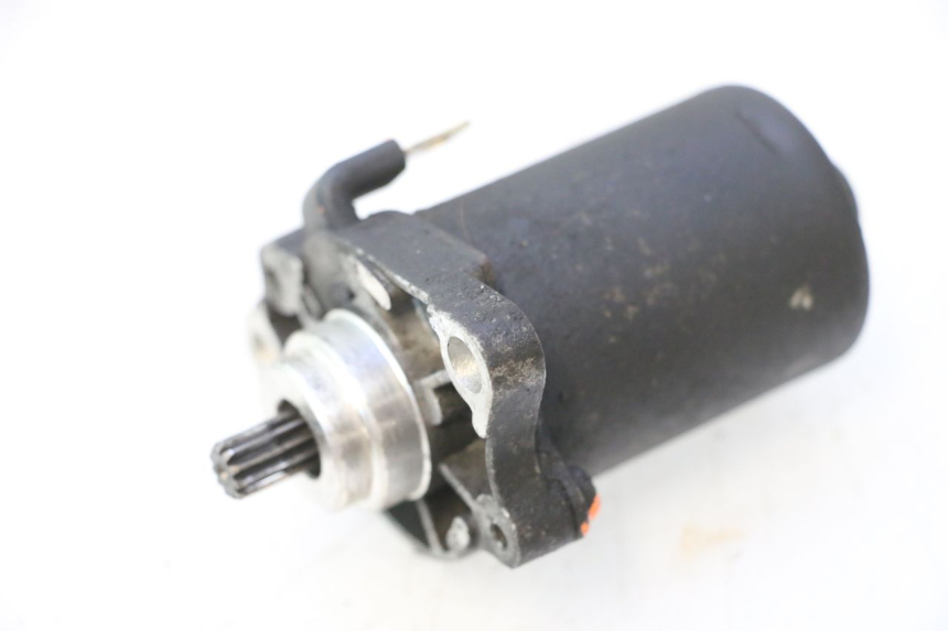 photo de STARTMOTOR PEUGEOT ELYSTAR 50 (2002 - 2014) - Zoom op gebruiksstaat