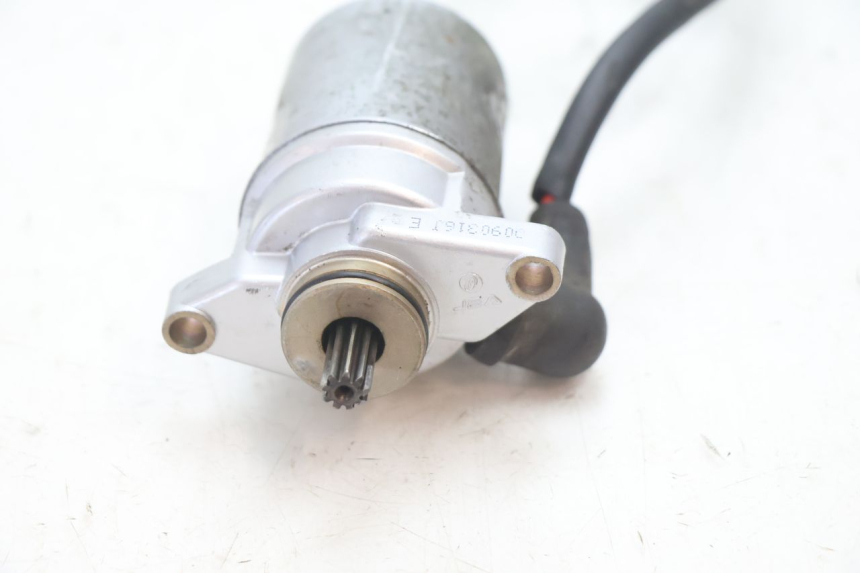 photo de STARTMOTOR KEEWAY F-ACT NAKED 50 (2009 - 2014) - Technische close-up