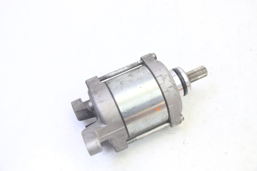 photo de STARTMOTOR HONDA FES S-WING SWING ABS 125 (2007 - 2015) - Technische close-up