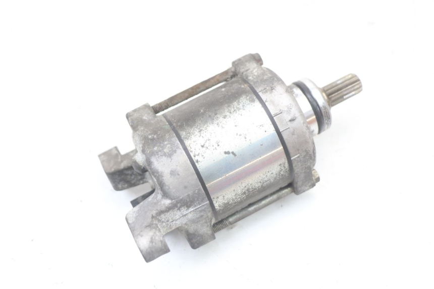 photo de STARTMOTOR HONDA FES S-WING SWING 125 (2007 - 2015) - Technische close-up