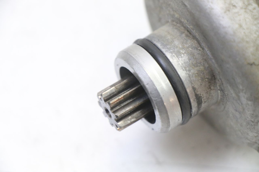 photo de STARTMOTOR YAMAHA FJ 36Y 1100 (1984 - 1985) - Zoom op gebruiksstaat