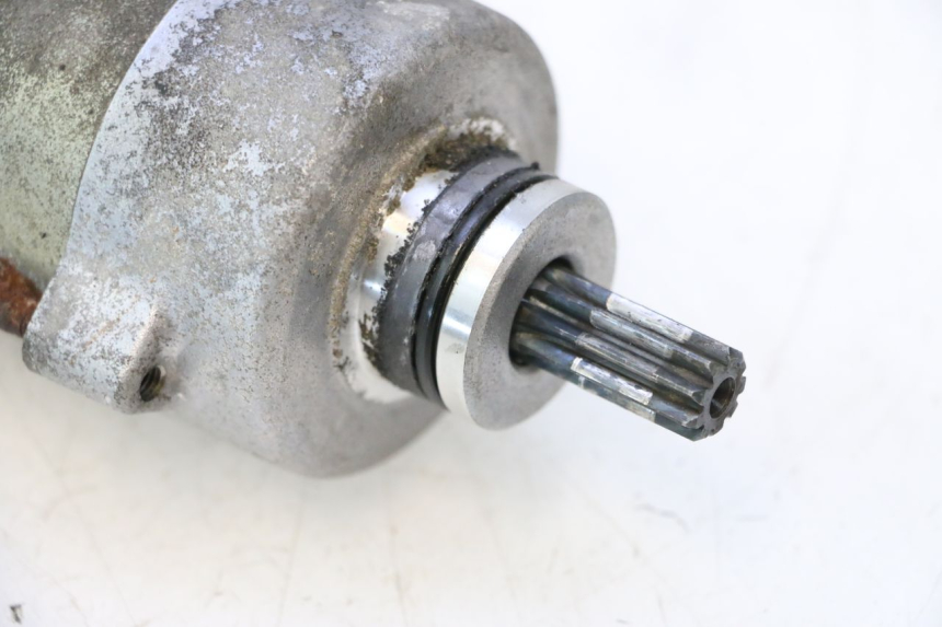 photo de STARTMOTOR YAMAHA FJR 1300 (2001 - 2005) - Technische close-up