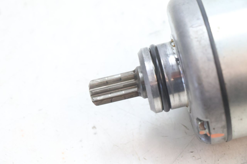 photo de STARTMOTOR YAMAHA FZ8 800 (2010 - 2016) - Detail van het onderdeel