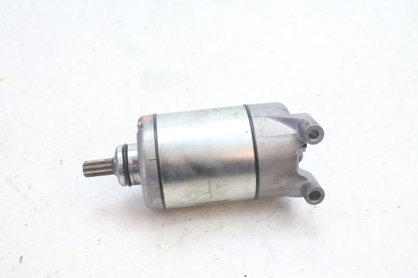 photo de STARTMOTOR YAMAHA FZ8 800 (2010 - 2016) - Zoom op gebruiksstaat