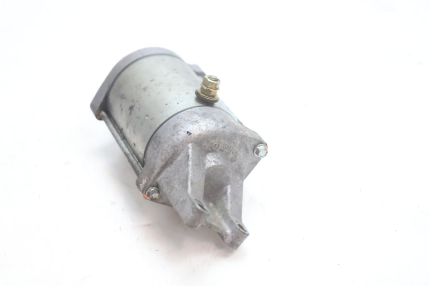 photo de STARTMOTOR SUZUKI GSF N BANDIT 1200 (2001 - 2005) - Bevestigingspunten