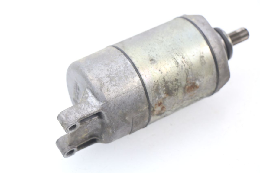 photo de STARTMOTOR SUZUKI GSXF GSX F 600 (1988 - 1997) - Zoom op gebruiksstaat