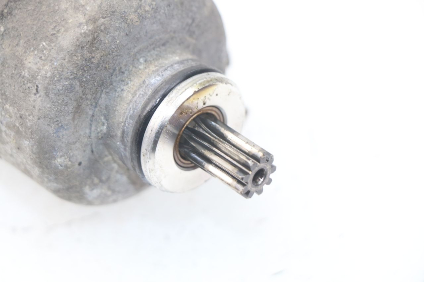 photo de STARTMOTOR SYM GTS EVO 125 (2009 - 2013) - Zoom op gebruiksstaat