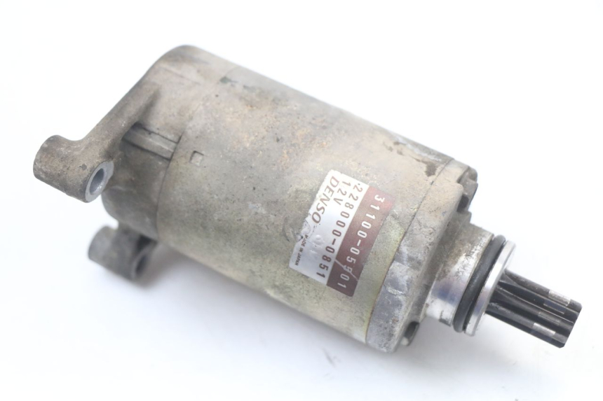 photo de STARTMOTOR SUZUKI GZ MARAUDER 125 (1998 - 2004) - Hoofdaanzicht