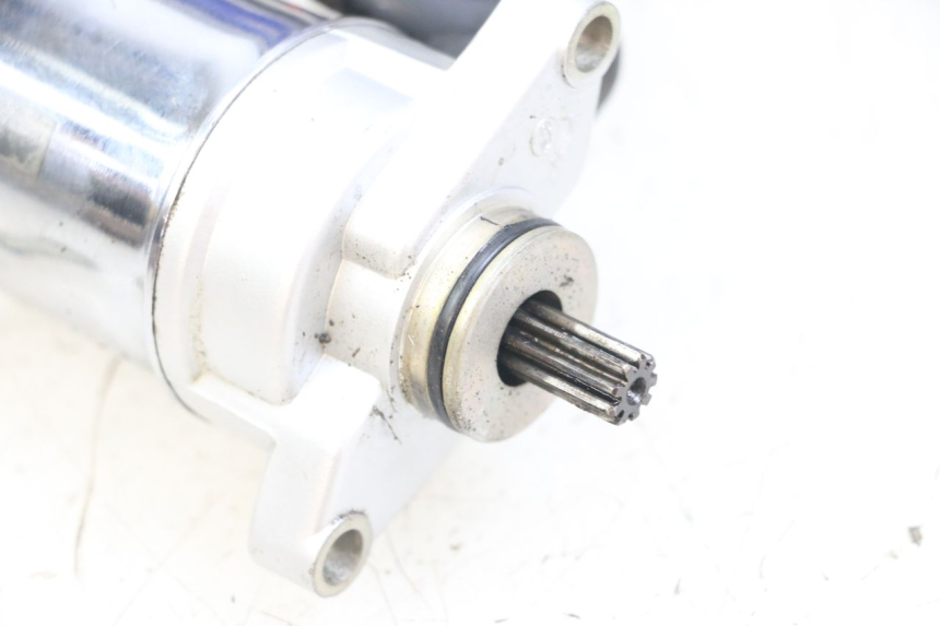 photo de STARTMOTOR KEEWAY HURRICANE 50 (2006 - 2019) - Andere kijkhoek