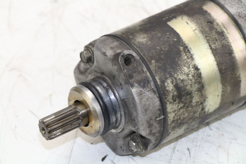 photo de STARTMOTOR KAWASAKI ZEPHYR 550 (1991 - 1998) - Detail van het onderdeel