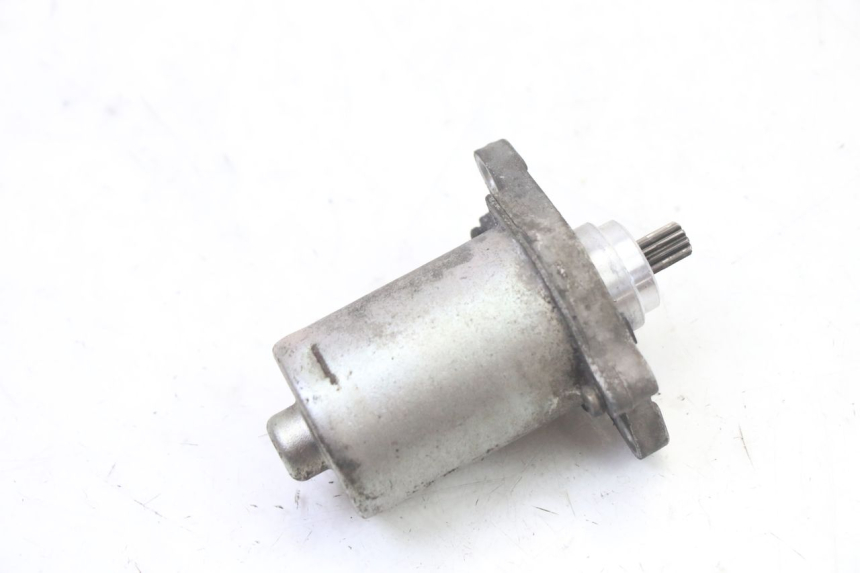 photo de STARTMOTOR PEUGEOT KISBEE 2T 50 (2018 - 2022) - Technische close-up