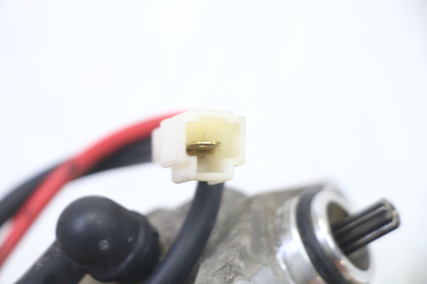 photo de STARTMOTOR PEUGEOT KISBEE 4T 50 (2018 - 2022) - Technische close-up