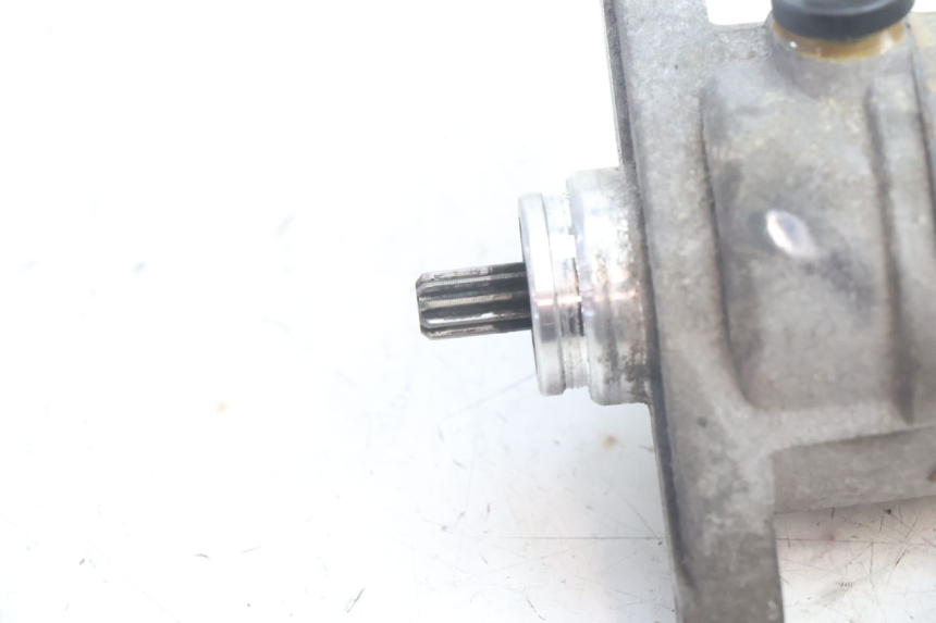 photo de STARTMOTOR PEUGEOT KISBEE 4T 50 (2010 - 2017) - Detail van het onderdeel