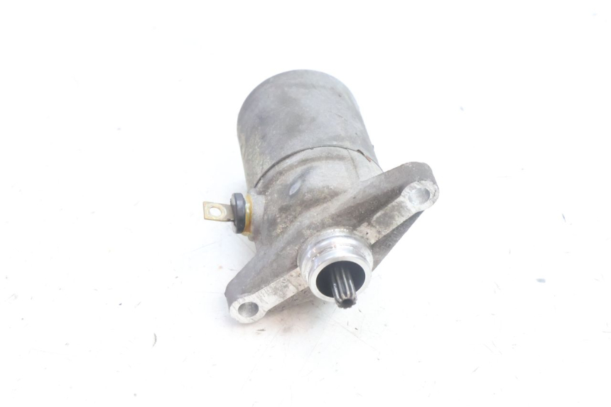 photo de STARTMOTOR PEUGEOT KISBEE 4T 50 (2010 - 2017) - Technische close-up