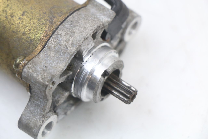 photo de STARTMOTOR PIAGGIO LIBERTY 4T 50 (2004 - 2008) - Detail van het onderdeel
