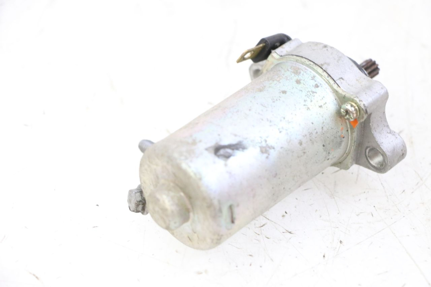 photo de STARTMOTOR PIAGGIO LIBERTY 4T 50 (2009 - 2015) - Detail van het onderdeel