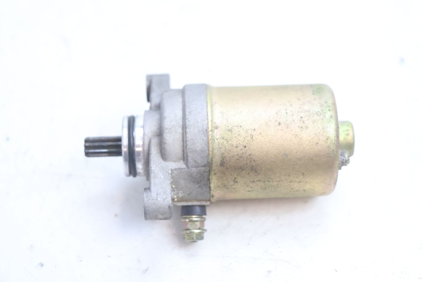 photo de STARTMOTOR LONGJIA LJ50QT 8M 2T 50 (2010 - 2017) - Zoom op gebruiksstaat