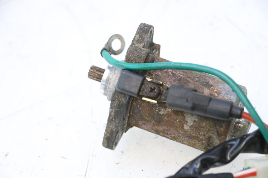 photo de STARTMOTOR PEUGEOT LUDIX 50 (2008 - 2017) - Andere kijkhoek
