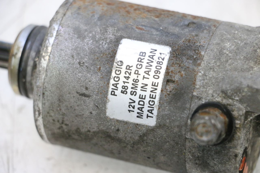 photo de STARTMOTOR PIAGGIO MP3 RL 250 (2006 - 2010) - Zoom op gebruiksstaat