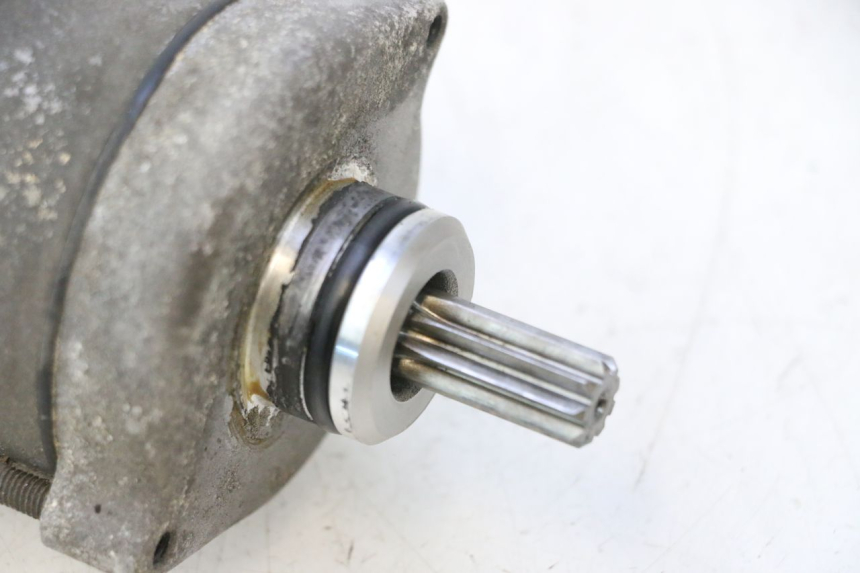 photo de STARTMOTOR PIAGGIO MP3 500 (2011 - 2015) - Bevestigingspunten