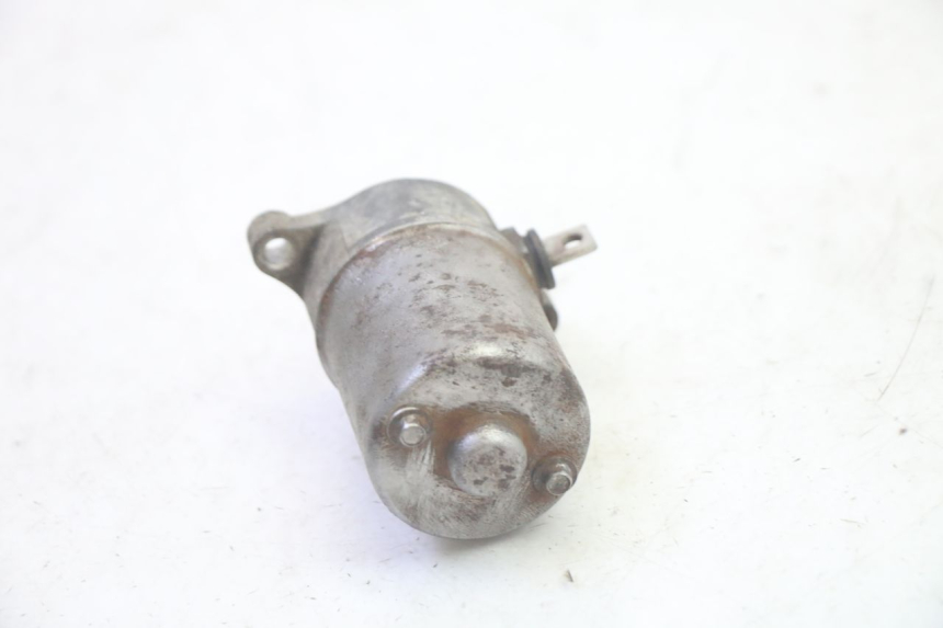 photo de STARTMOTOR YAMAHA NEOS NEO'S 4T 50 (2008 - 2016) - Bevestigingspunten