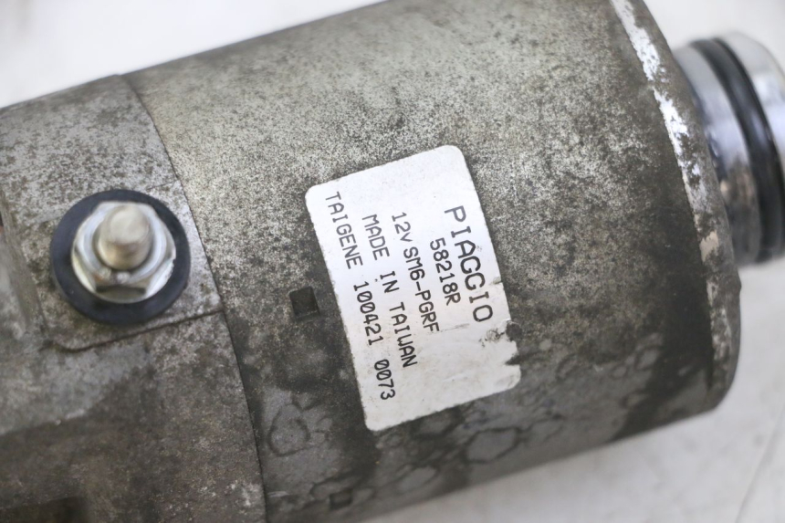 photo de STARTMOTOR GILERA NEXUS 125 (2009 - 2013) - Detail van het onderdeel