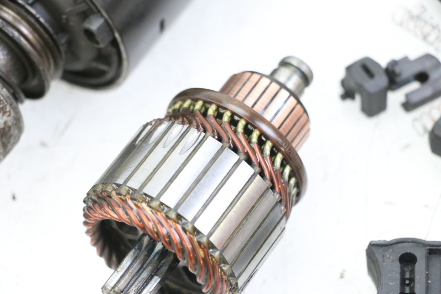 photo de STARTMOTOR MOTO GUZZI NORGE 8V GT 1200 (2011 - 2016) - Markeringen en referenties