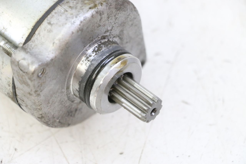 photo de STARTMOTOR HONDA NTV DEAUVILLE 650 (2001 - 2006) - Technische close-up