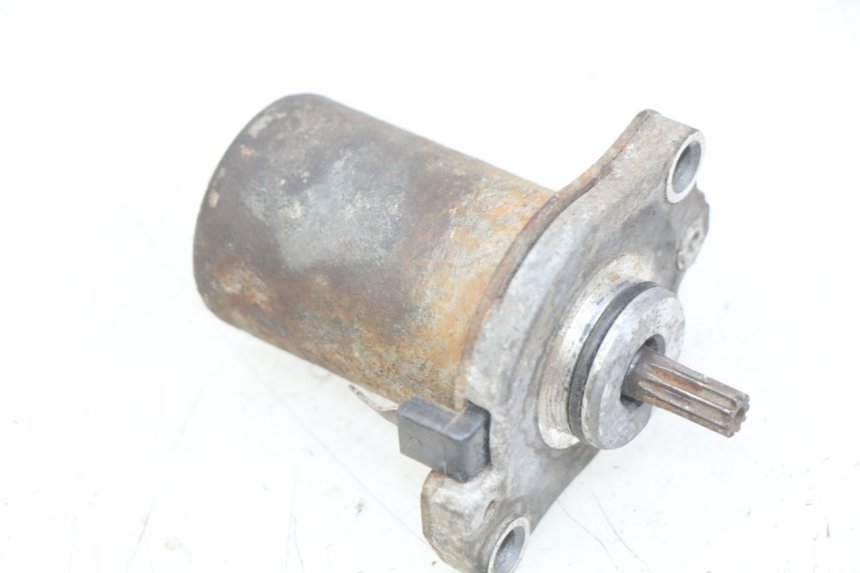 photo de STARTMOTOR MBK OVETTO 2T 50 (2007 - 2017) - Hoofdaanzicht