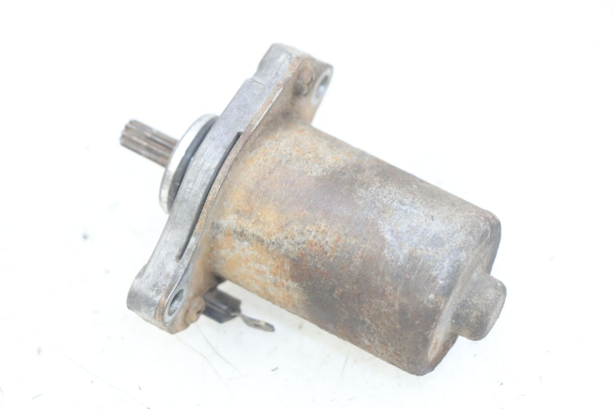 photo de STARTMOTOR MBK OVETTO 2T 50 (2007 - 2017) - Zoom op gebruiksstaat