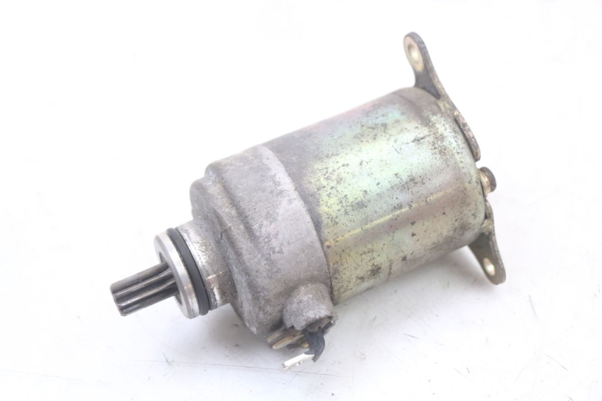 photo de STARTMOTOR PEUGEOT BELVILLE 125 (2017 - 2021) - Andere kijkhoek