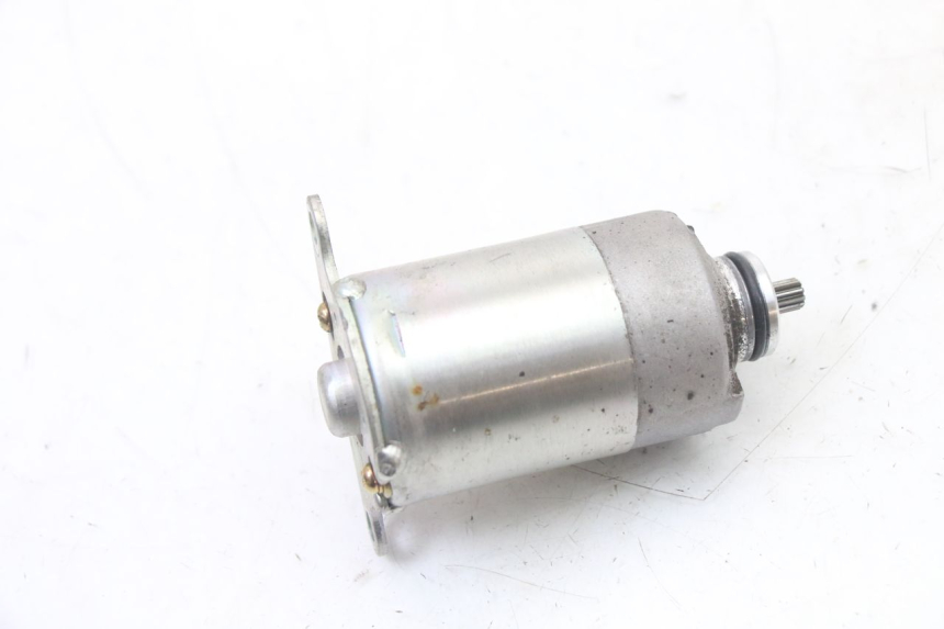 photo de STARTMOTOR PEUGEOT TWEET 4T 50 (2023 - 2025) - Technische close-up