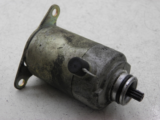 photo de STARTMOTOR PEUGEOT TWEET 4T 50 (2010 - 2014) - Hoofdaanzicht