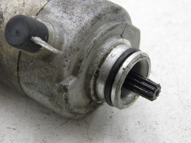 photo de STARTMOTOR PEUGEOT TWEET 4T 50 (2010 - 2014) - Detail van het onderdeel