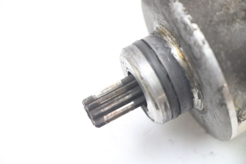 photo de STARTMOTOR PIAGGIO VESPA GRANTURISMO 125 (2003 - 2007) - Detail van het onderdeel