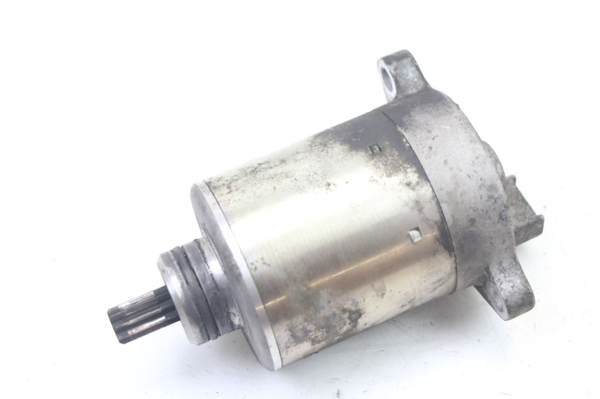 photo de STARTMOTOR PIAGGIO VESPA GRANTURISMO 125 (2003 - 2007) - Zoom op gebruiksstaat